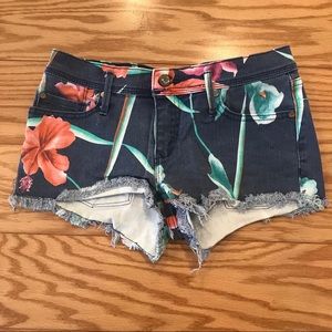 Roxy Hawaiian Shorts